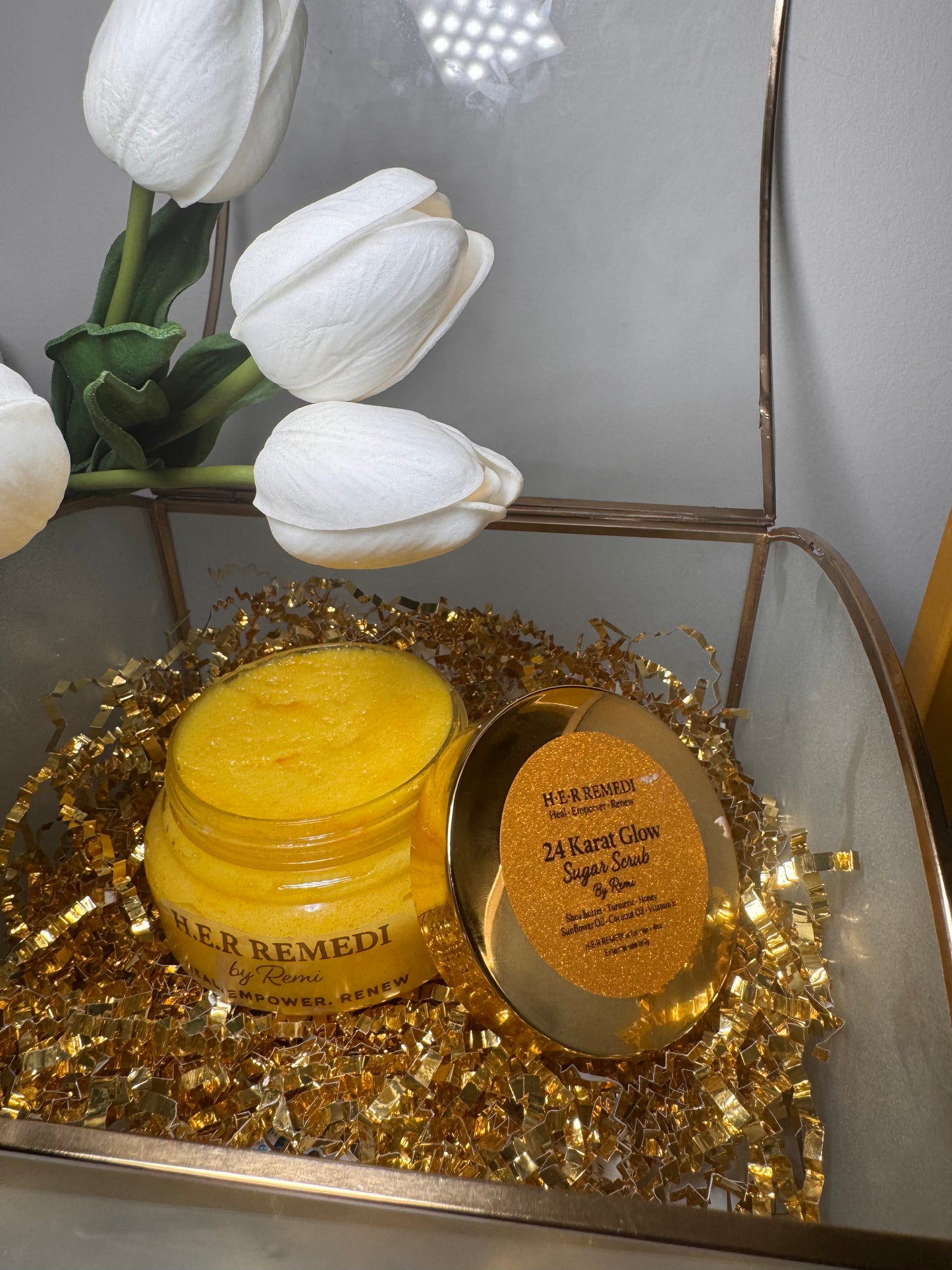 24 Karat Glow – Exfoliating Body Scrub (5 oz)